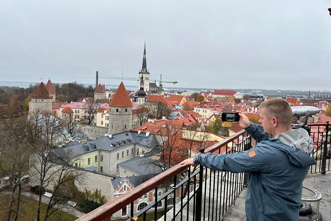 Self-Guided Secrets of Tallinn Exploration Game - Exploring Tallinn