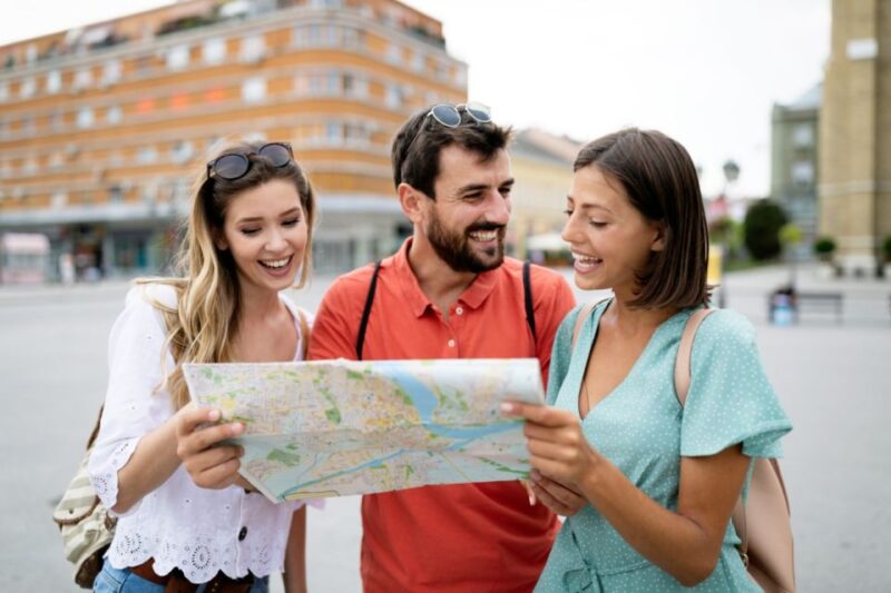 Self-Guided Tour Discover Londons History and Attractions - Discovering Borough Markets Delights