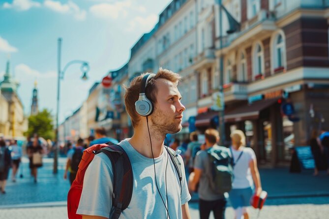 Self Guided Tour In Budapest With 100 Captivating Audio Stories - Meeting and Starting Point
