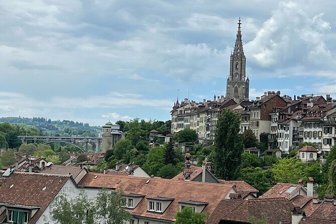 Self-Guided Tour of Bern's Fountains, Clocktowers, and Legends - A Detailed Look at the Tour Experience