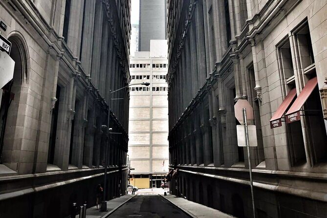 Self guided tour unlock New York from every angle stories secret - Wall Street and the Financial District