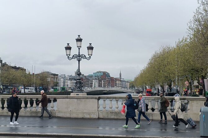 Self-Guided Walk from Dublin's OConnell Bridge to Abbey Theatre - Key Points