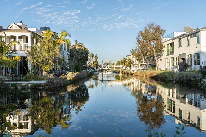 Self-Guided Walking Tour in Los Angeles Best-Kept Secrets - The Sum Up