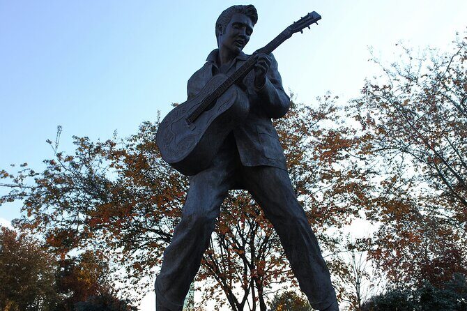 Self Guided Walking Tour of Beale Street in Memphis - Key Points