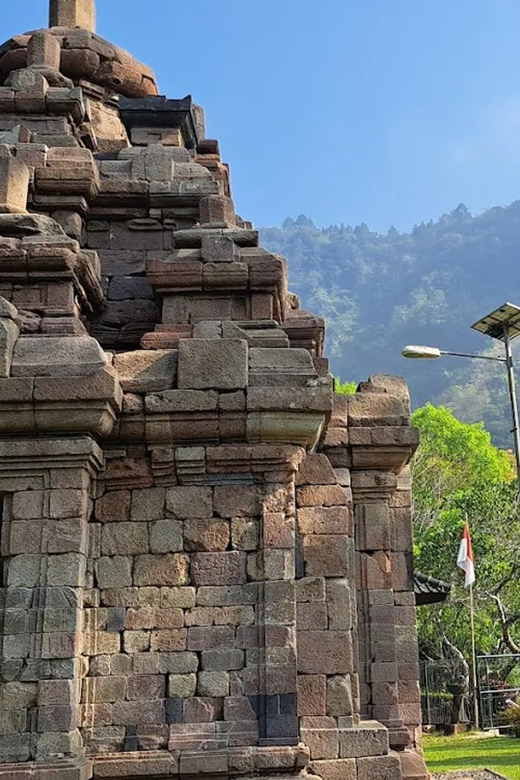 Selogriyo Temple & Java Rice Terrace Trek With Ticket - Transportation and Pickup