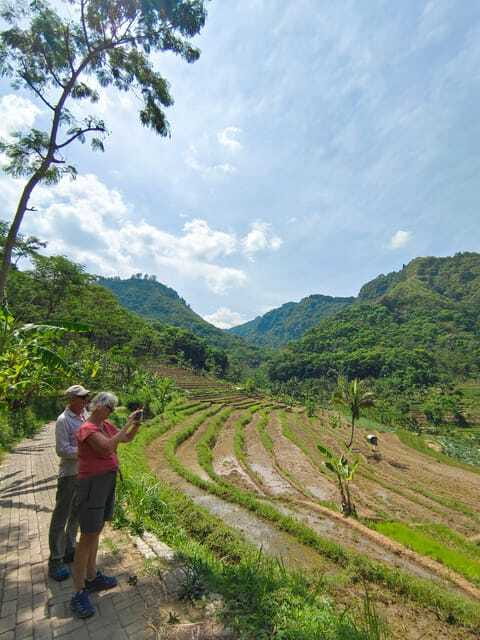 Selogriyo Temple, treking Java Rice Terrace hidden waterfall - FAQ