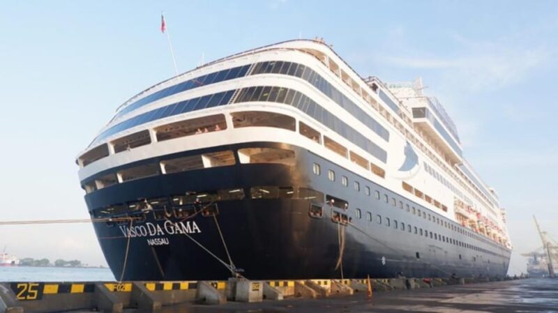 Semarang: From Semarang Port to Borobudur - Itinerary Details