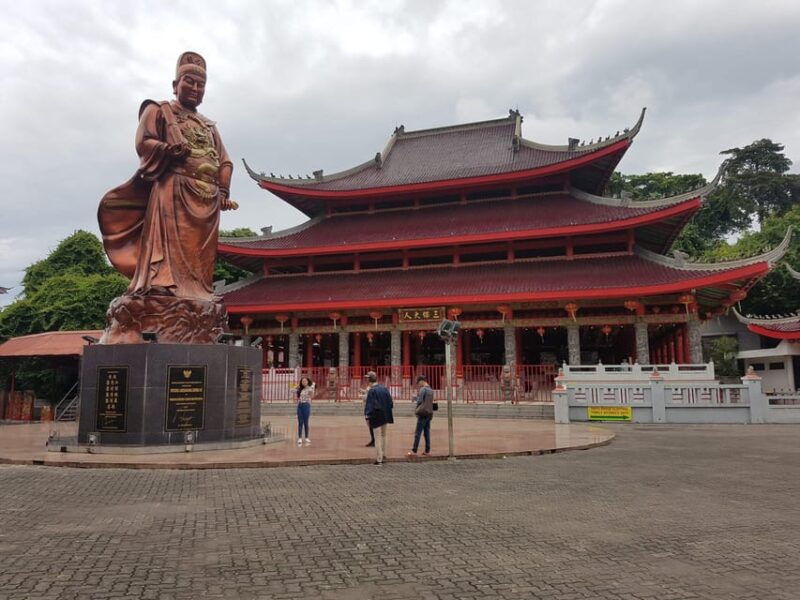 SEMARANG: LAWANGSEWU/SAMPOOKONG/OLD TOWN SIGHT SEEING - Good To Know