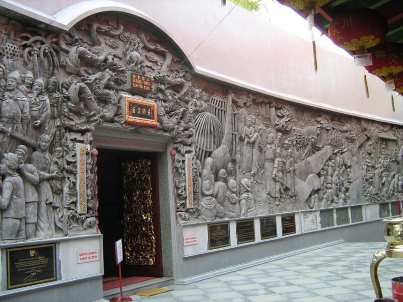 SEMARANG: LAWANGSEWU/SAMPOOKONG/OLD TOWN SIGHT SEEING - Health Requirement