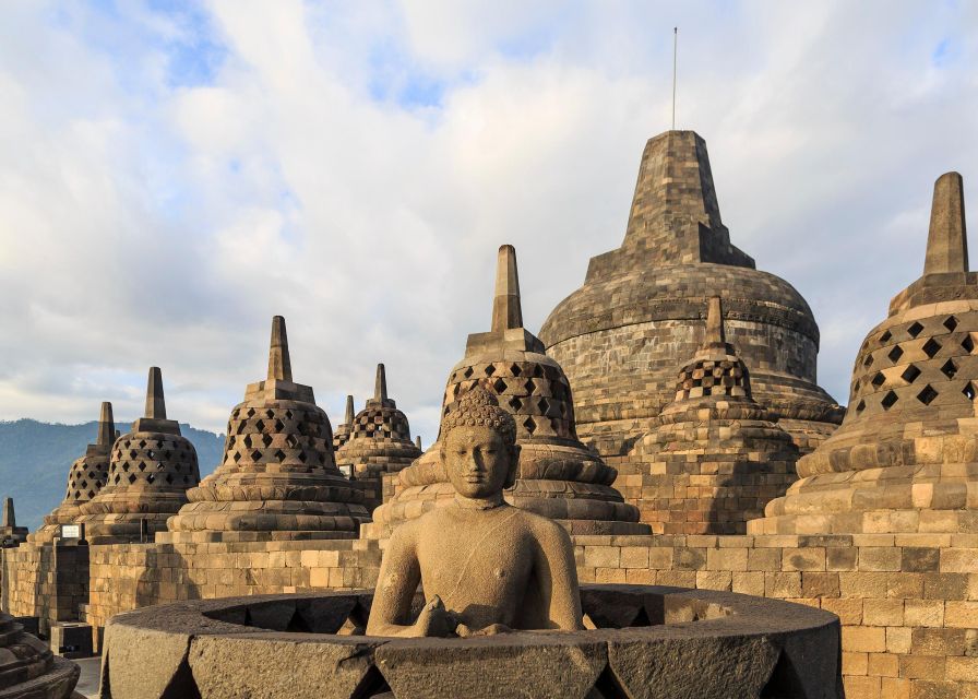 Semarang Port :Exploration Borobudur With Expert Local Guide - Local Atmosphere and Wisdom