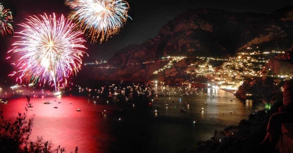 Semi Private Boat Sorrento Firework Show - Cruise Along Sorrento Coast