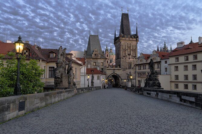 Semi Private Experience of Old Town, Charles Bridge and Prague Castle with local - A Closer Look at the Tour Experience