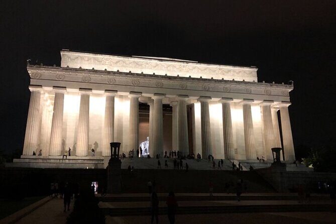 Semi Private Monument Night Tour - Who Should Consider This Tour?
