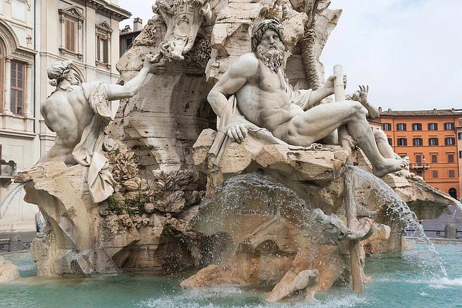 Semi-Private Rome by Night: Piazza Di Spagna and Navona, Trevi Fountain, Pantheon - Exploring the Pantheon