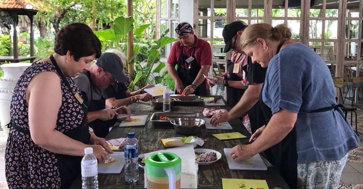 Seminyak: Balinese Cooking Class & Market Tour - Itinerary Overview