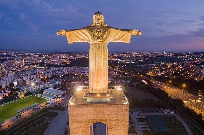 Senior Tourism - Private Tour Best of Lisbon, Sintra & Cascais - Discovering the Enchanting Sintra