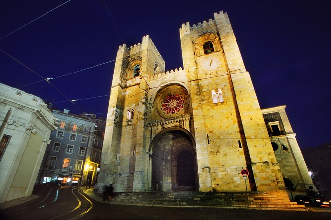 Senior Tourism - Private Tour Best of Lisbon, Sintra & Cascais - Coastal Charm of Cascais