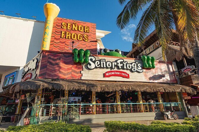 Señor Frog´s Party Pass With Drinks And Food - Key Points