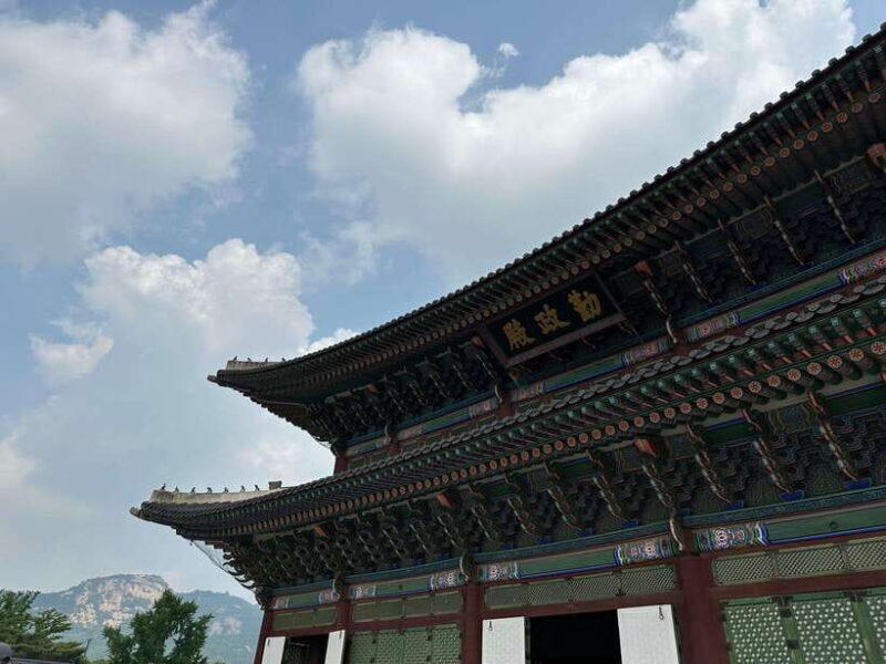 Seoul City Tour: Gyeongbok Palace, N Tower & Local Market - Who This Tour Is Perfect For