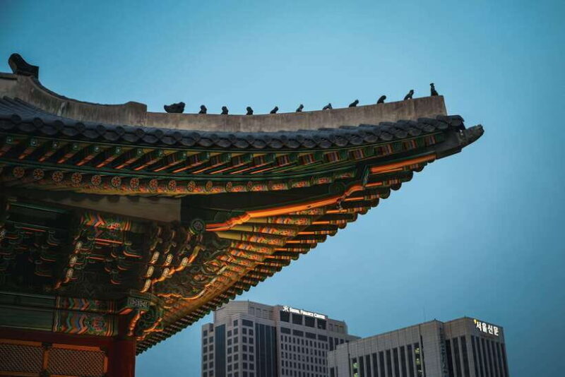 Seoul: Colonial History Tour with Prison&Palace, Market Food - Discovering Seoul’s Past and Present