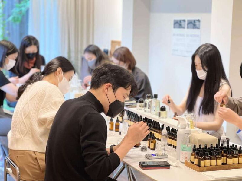 Seoul: Create Your Own Natural Perfume with a Perfumer - The Sum Up
