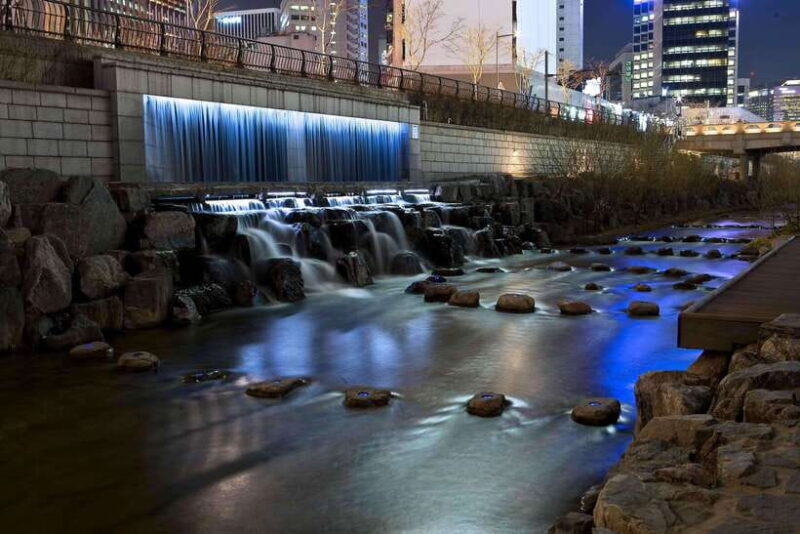 Seoul Evening Tour:Gwangjang Market&Naksan Park&Eungbongsan - An In-Depth Look at the Seoul Evening Tour