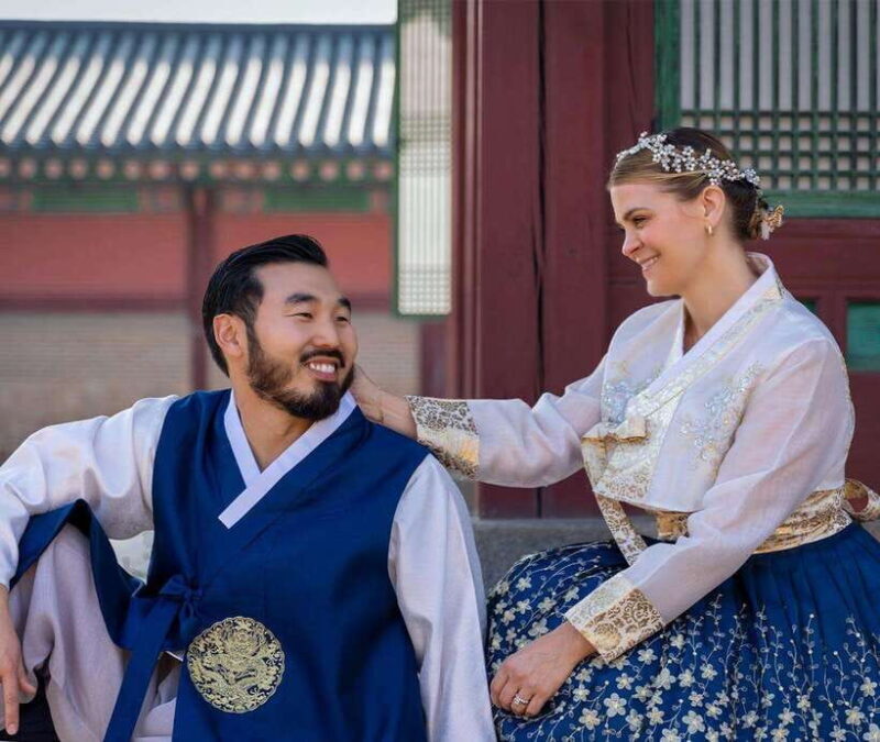 Seoul: Hanbok Rental with Gyeongbokgung Palace Entry - The Experience: What You Can Expect from Start to Finish
