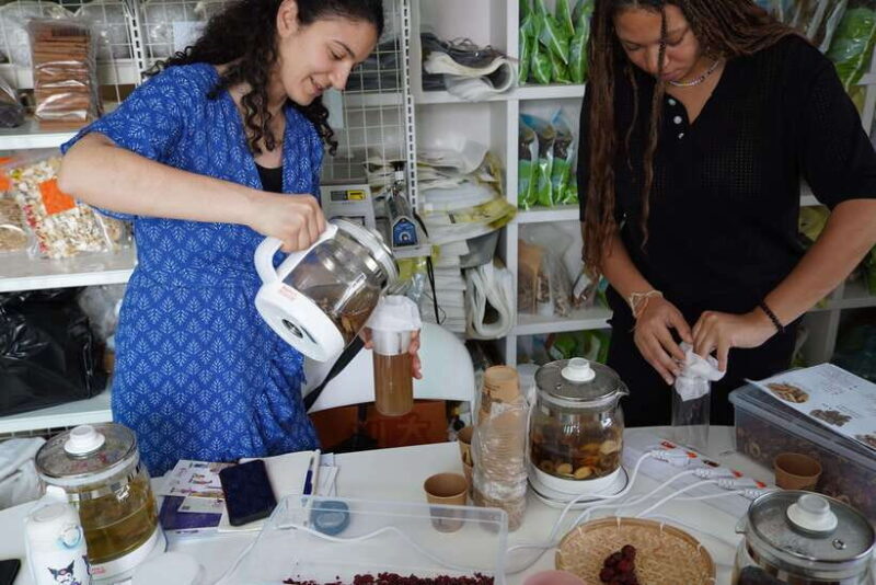 Seoul: herbal tea class & Korean Medicine tour - The Sum Up