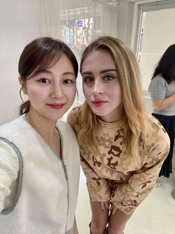 Seoul: K-Beauty Make Up Experience at ROA.MAKEUP - The Value of the Experience