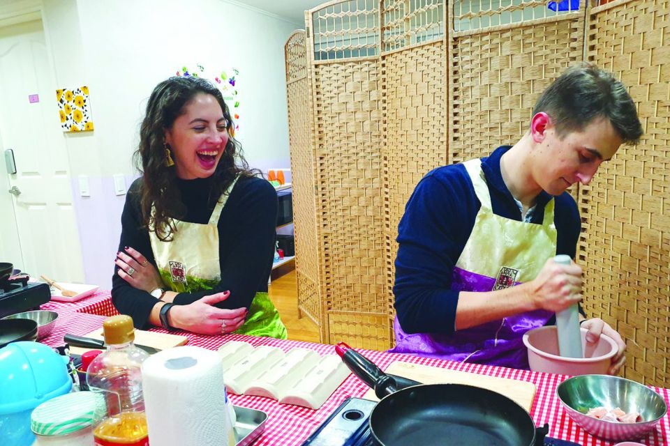 Seoul: Korean Cooking Class at a Local Home and Market Tour - Booking and Meeting Details