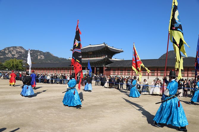 Seoul Layover Private Tour From Incheon Airport - Operating Hours