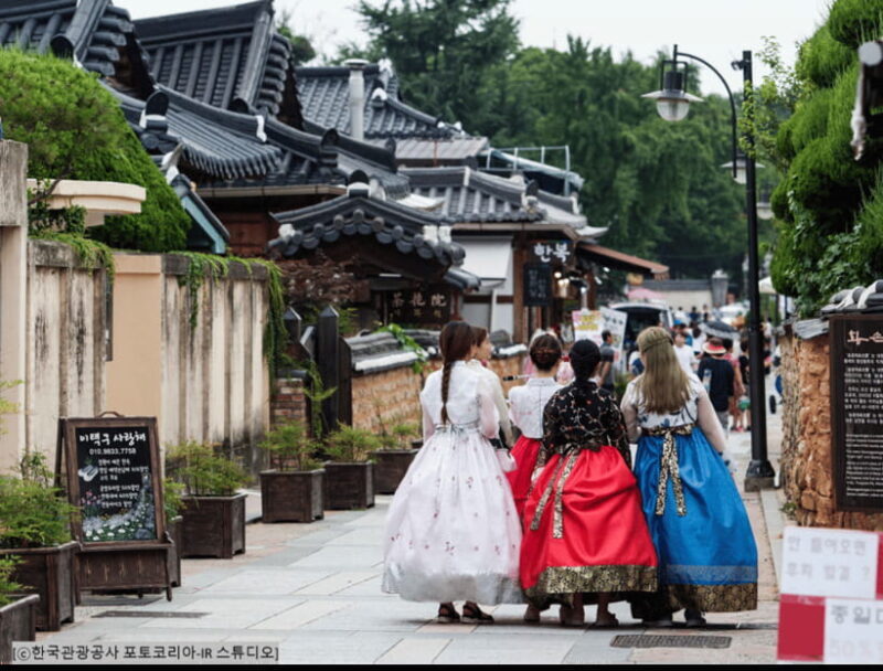 Seoul: Maisan Cherry Blossom and Jeonju Hanok Day Tour - Authentic Experiences and Highlights
