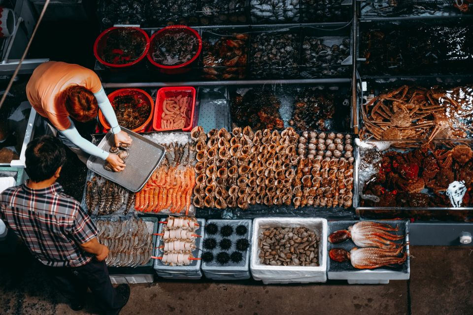 Seoul: Noryangjin Fish Market Guided Tour and Food Tasting - Immersive Cultural Experience