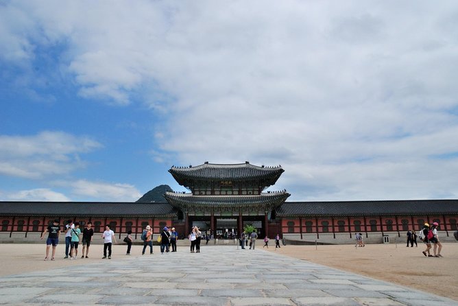 Seoul Palace Morning Tour - Accessibility Information