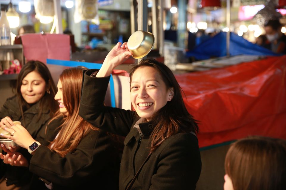 Seoul: Palace, Temple and Market Guided Foodie Tour at Night - Ikseondong Hanok Village Photo Stop