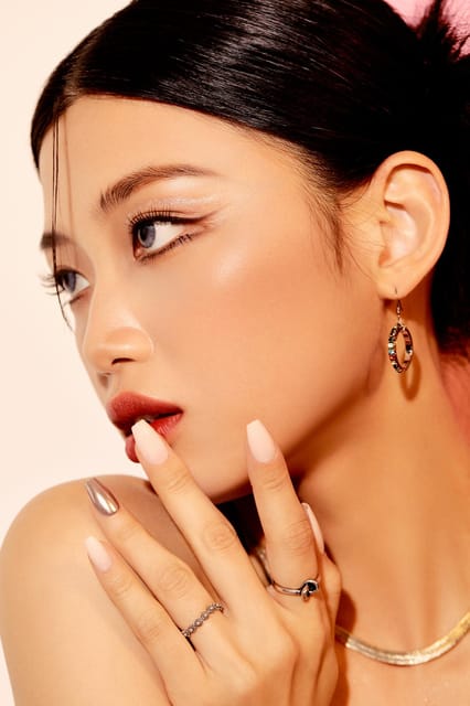 Seoul: Personal Color, Hair&Makeup, SihyunHada Photo Shoot - Personal Color Analysis and Makeup Services