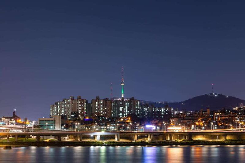Seoul: Private chartered vehicle Staria van City Tour - An Authentic, Comfortable Way to Explore Seoul