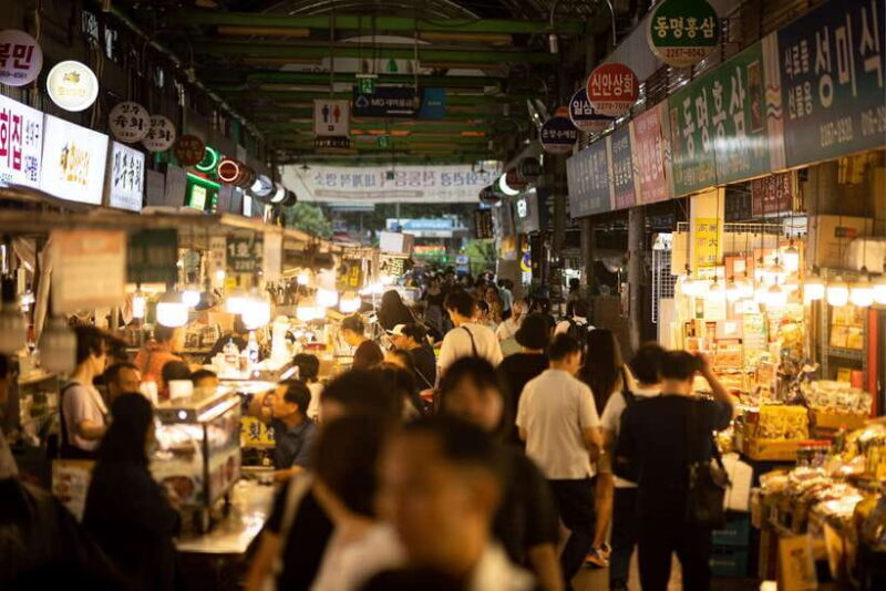 Seoul: Private chartered vehicle Staria van City Tour - Authenticity and Comfort: What Travelers Say