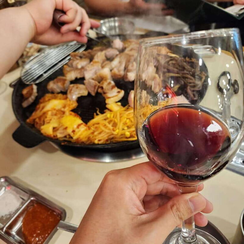 Seoul: [Wine & K-BBQ] A Perfect Pairing Dinner in Sinchon - The Sum Up: Who Will Love This?