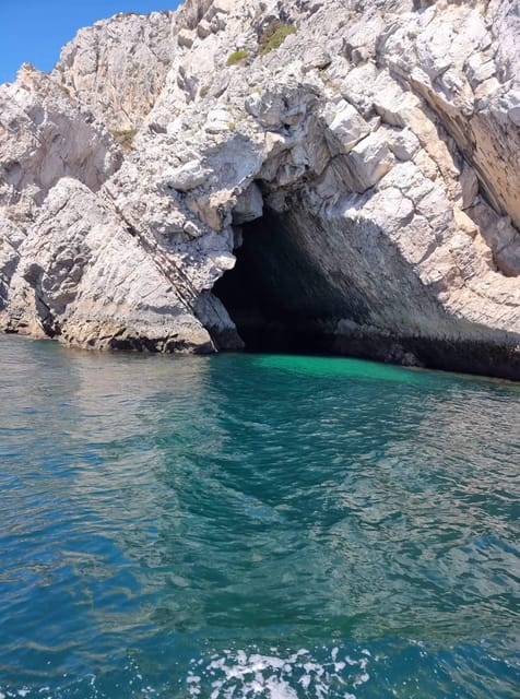 Sesimbra: 3 Bays Tour - An In-Depth Look at the 3 Bays Tour