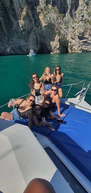 Sesimbra: Private Boat Tour to Hidden Beaches - Key Points