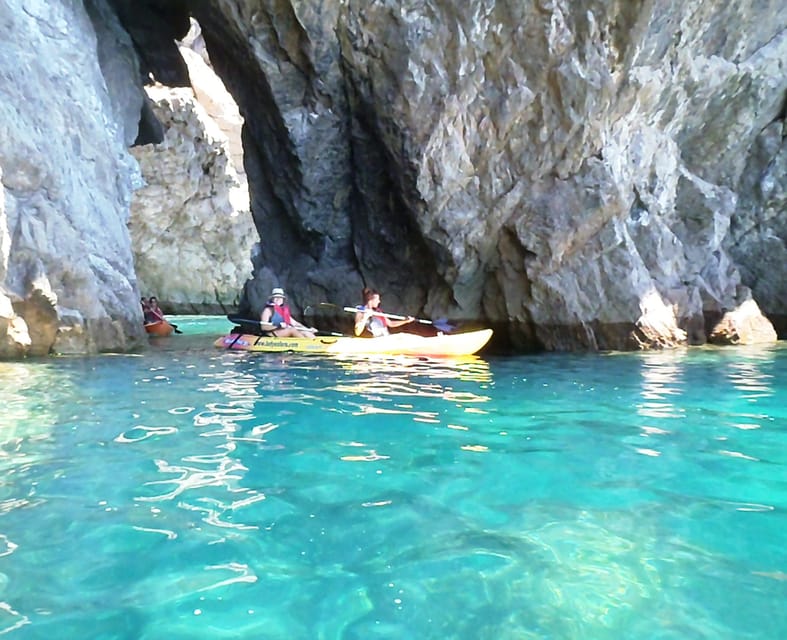 Sesimbra: Ribeiro Cavalo Beach, Caves, & Arrábida Kayak Tour - Exploring Ribeiro Do Cavalo Beach