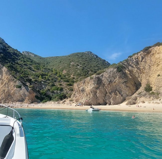 Sesimbra: Ribeiro Do Cavalo Beach Roundtrip Boat Transfer - Inclusions and Services