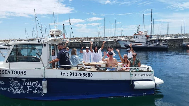 Sesimbra: Sesimbra by Boat - Blue Sea and Hidden Caves - Key Points