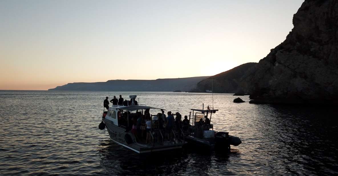 Sesimbra: Sunset Boat Tour - Booking Information
