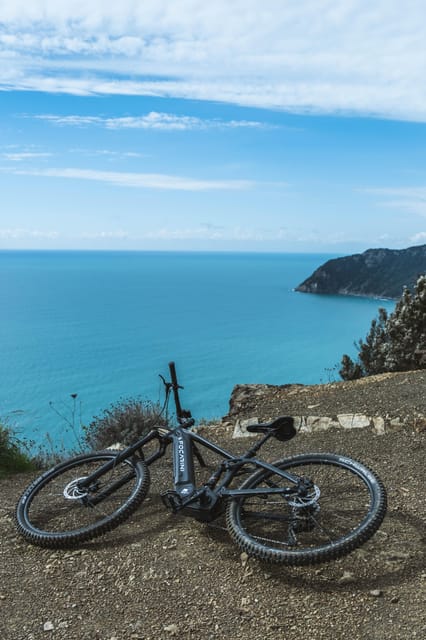 Sestri Levante: E-Bike Adventure among trails and breathtaking views - Meeting Points and Practical Details