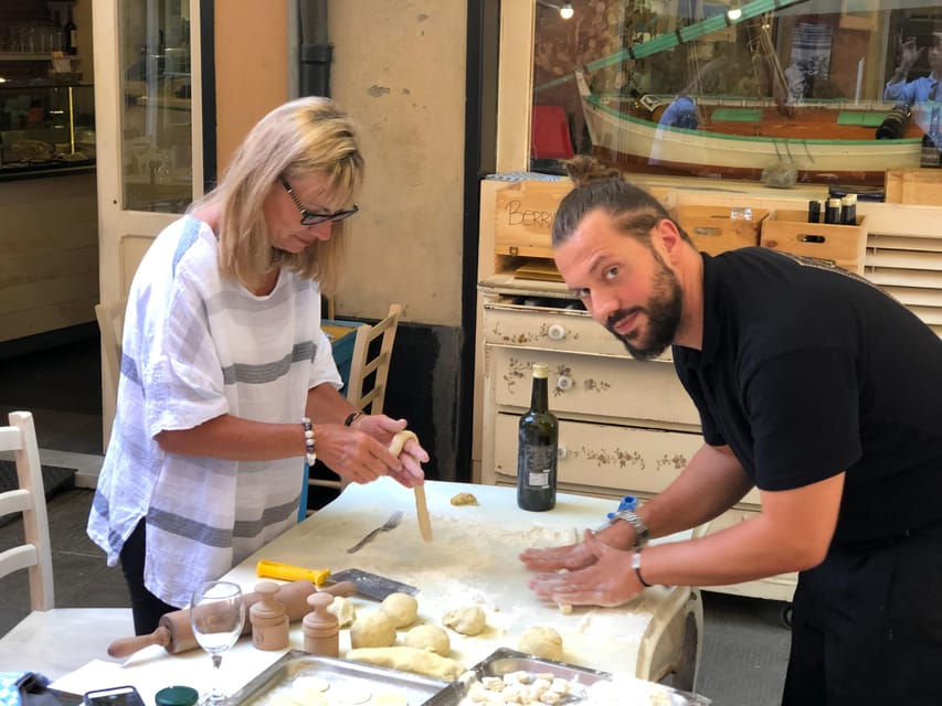 SESTRI LEVANTE: Pesto & Cooking Classes, Wine Tasting - Meeting Point & Itinerary
