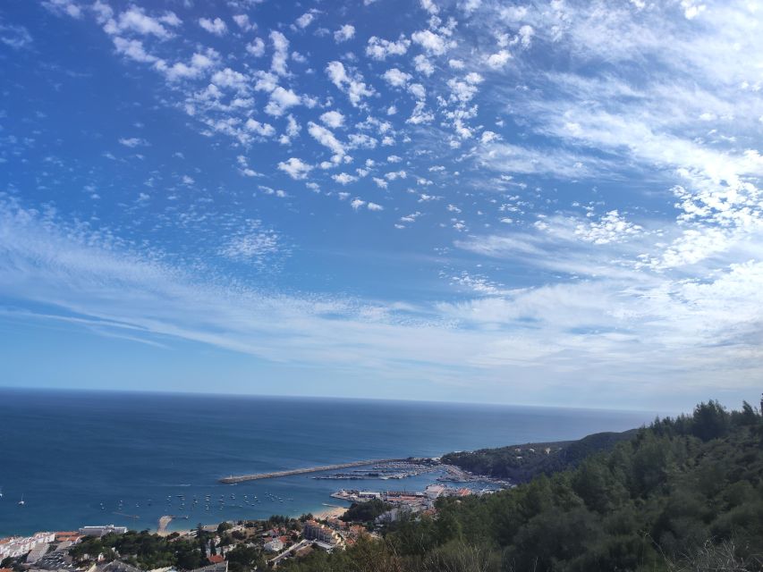 Setúbal, Nature & Culture, Between Castles, Beaches, Mountains - Cristo Rei Monument
