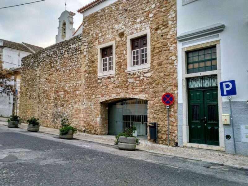 Setúbal Private Walking Tour: Off-the-Beaten-Path Charms - Key Points