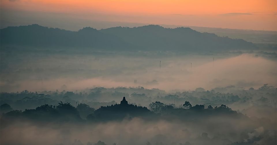 Setumbu Sunrise Borobudur, and Prambanan, With Lunch Option - Tour Duration